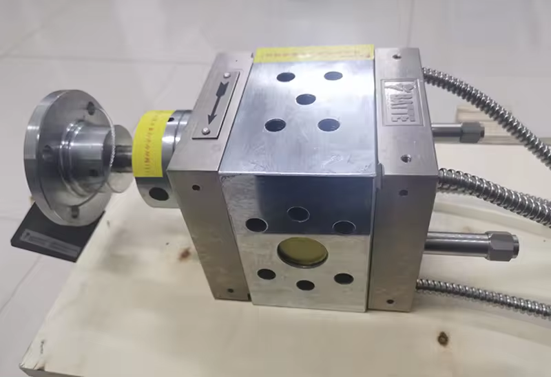 extrusion melt pump