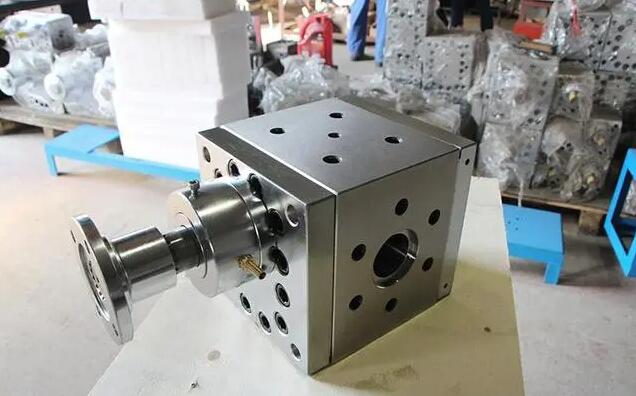 extrusion gear pump