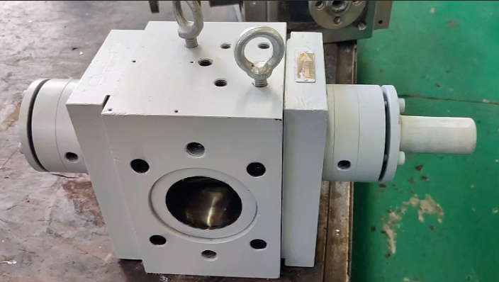 melt pump extrusion